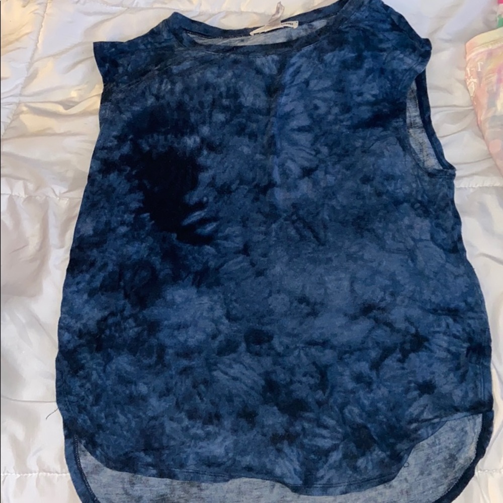 blue tye dye muscle tee